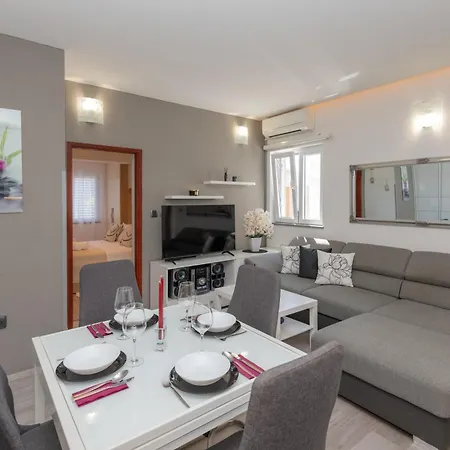 Appartamento In With Free Parking Spalato